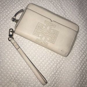 Tory Burch Harper Smartphone Wallet Wristlet